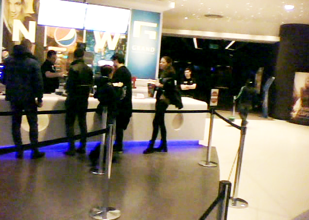 Prietenii lui Razvan s-au 