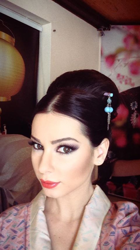 Iuliana i-a surprins pe fanii de pe Facebook pozand in gheisa