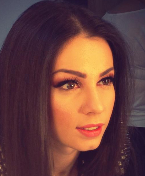 Fanii Iulianei s-au declarat incantati de fotografie