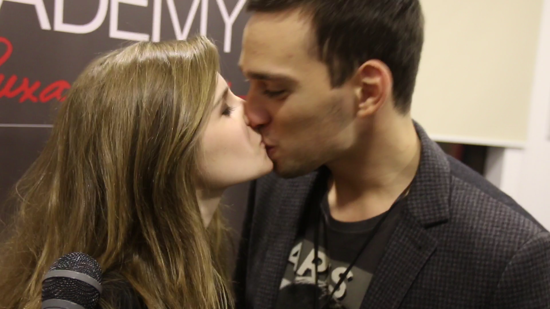 Cristina si Vlad se iubesc ca in prima zi, chiar daca au doi ani de relatie