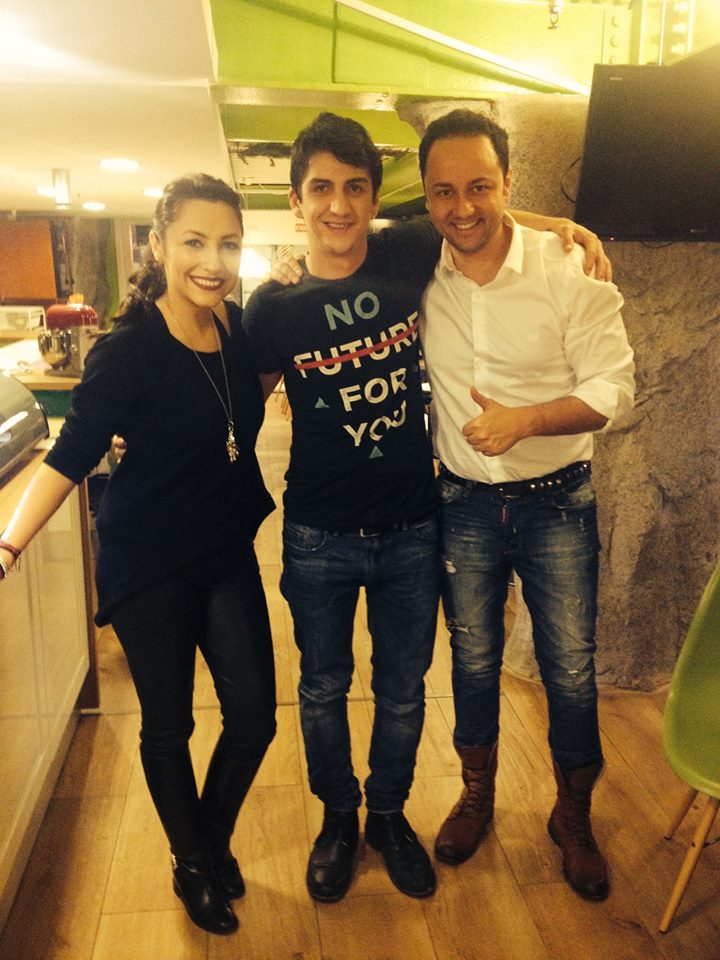 La o parte dintre filmari, Petru este coleg cu Andra si Catalin Maruta sursa: Facebook