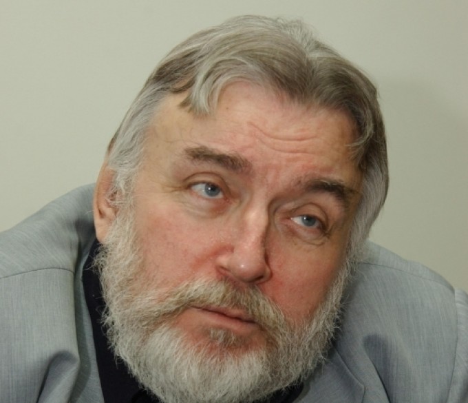 Adrian Paunescu a fost unul dintre cei mai mari poeti pe care i-a avut vreodata Romania