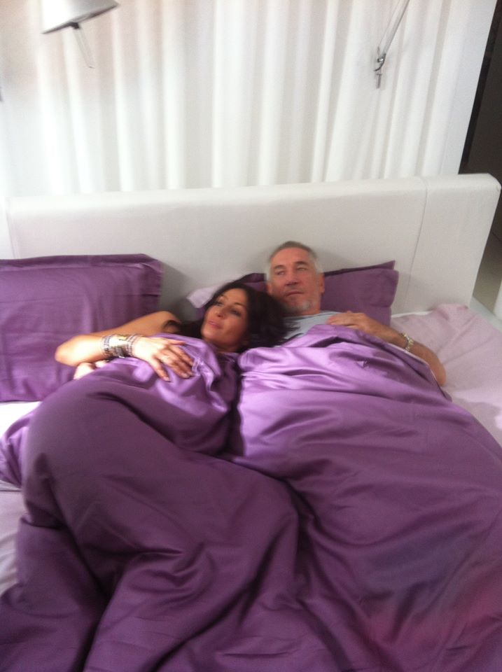 Mihaela si Dan sunt sot si sotie, in filmul 