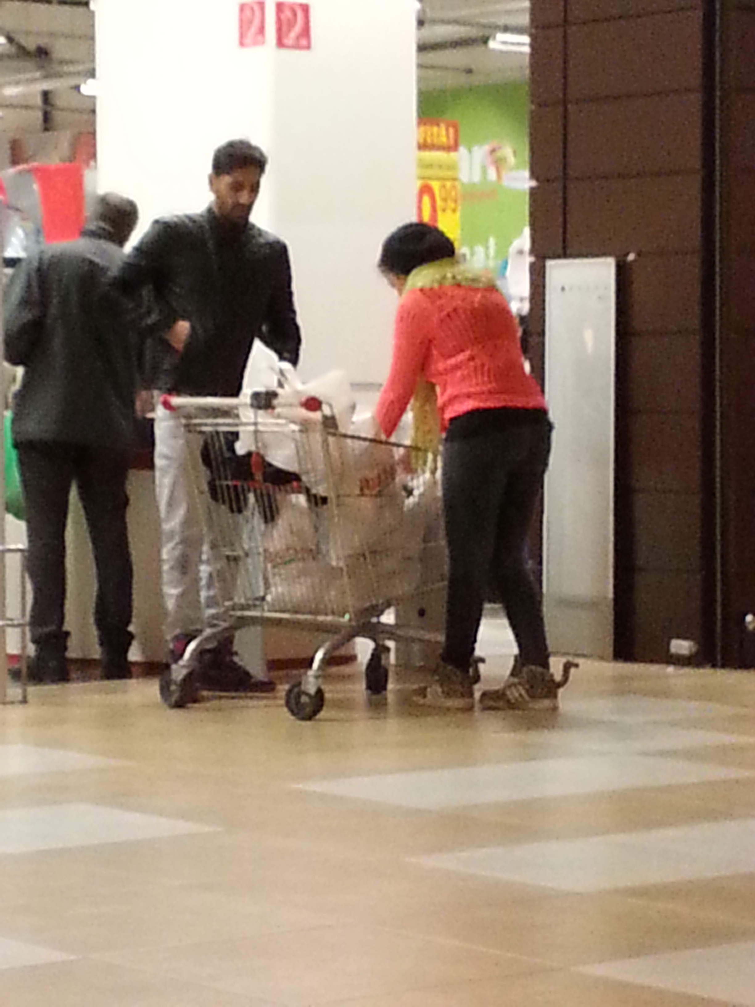 Desi inca are cateva kilograme in plus, Misha nu arata ca o femeie care a nascut in urma cu numai doua saptamani