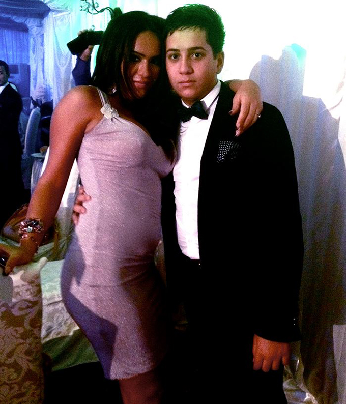 Fulgy, alaturi de sora lui mai mare, Margherita