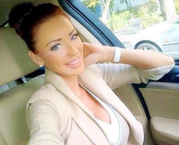 Bianca Dragusanu, la volan