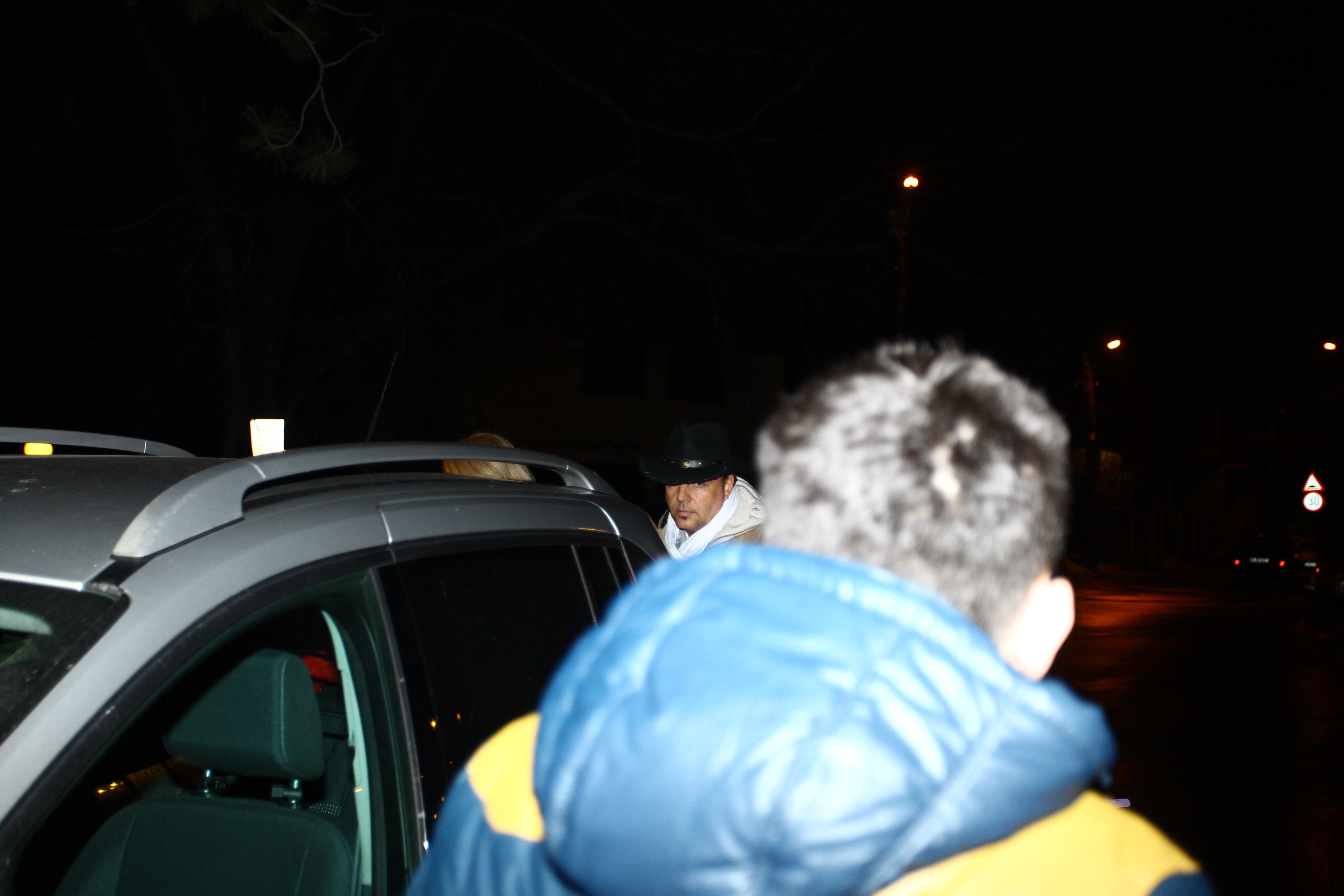 Adrian Enache a fost numai incruntat si s-a uitat foarte urat la toata lumea