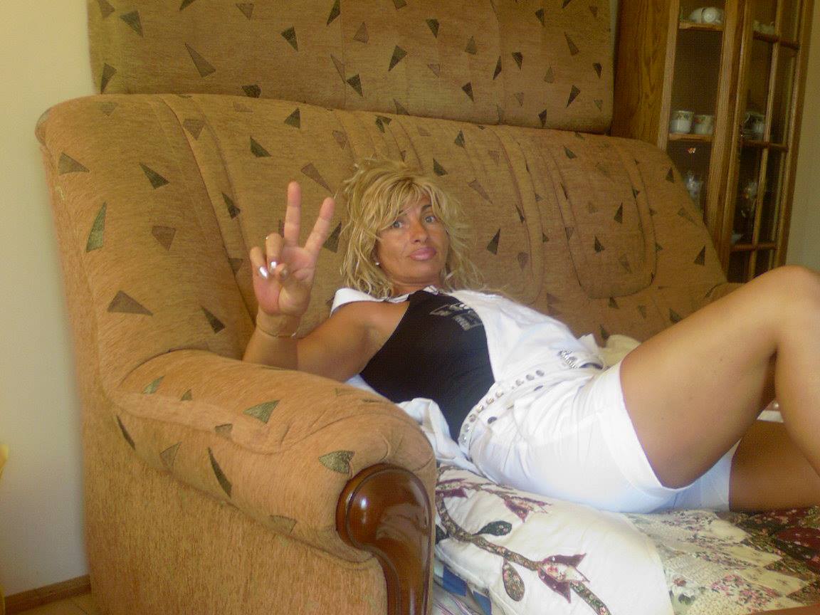 Carmen Tira isi iubeste nespus fiul, motiv pentru care a acceptat, in cele din urma, relatia acestuia cu Anda Adam