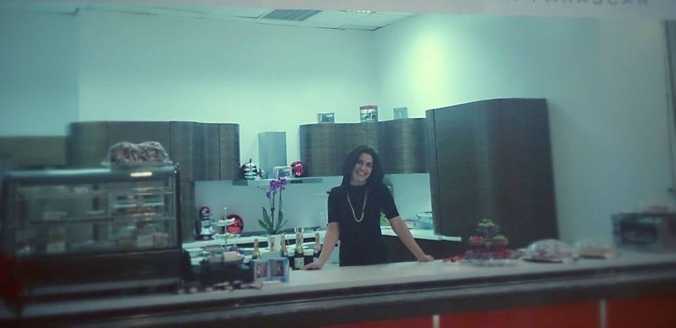 Cu banii primiti de la MasterChef Aida si-a deschis o cofetarie in Buzau