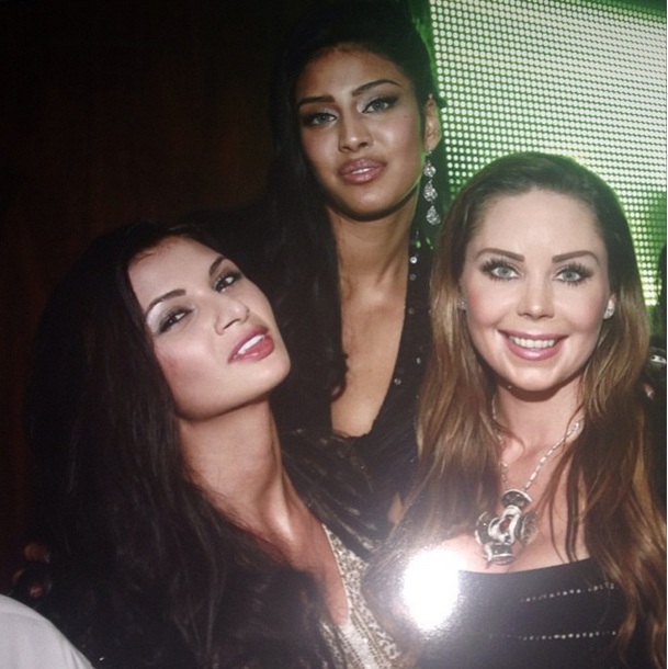 Tanara a inceput sa iasa din nou la petreceri si evenimente alaturi de prietenii din Dubai