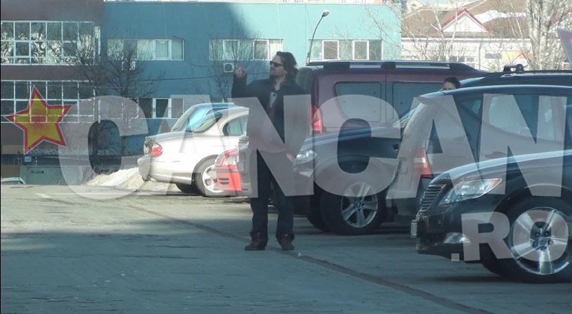 Florin Piersic jr. numara etajele din blocul vecin