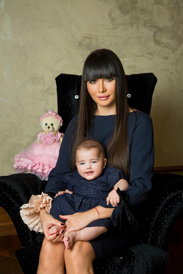 Micuta Sofia Anais a fost cat se poate de cuminte