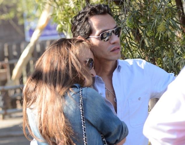 Marc Anthony are mii de admiratoare, in Romania