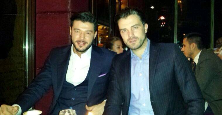 Victor a iesit in oras cu un prieten