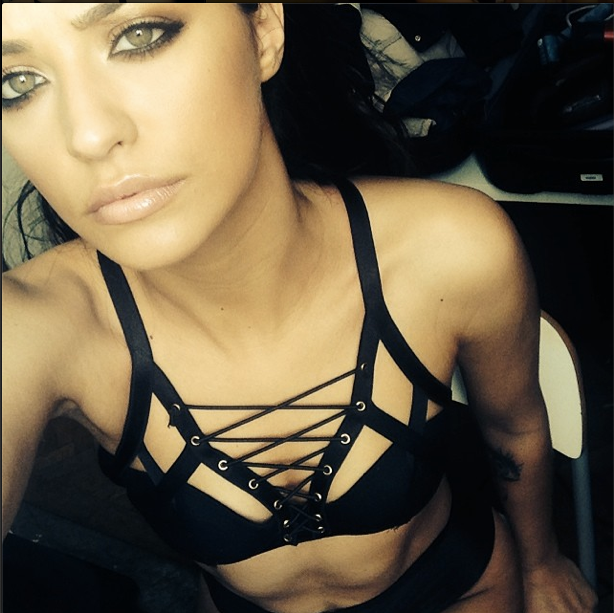 Antonia a colaborat cu mai multi cantareti din Romania