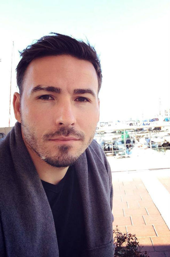 Victor si-a trimis rivalul pe terenul de fotbal