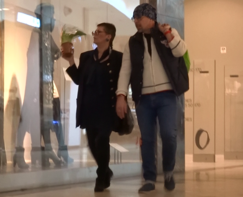 Mihai Pocorschi si sotia formeaza un cuplu la moda