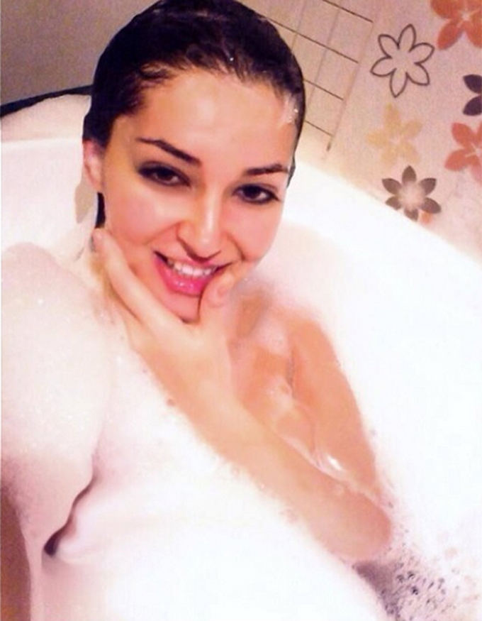 Elena Ionescu este foarte generoasa cu fanii ei