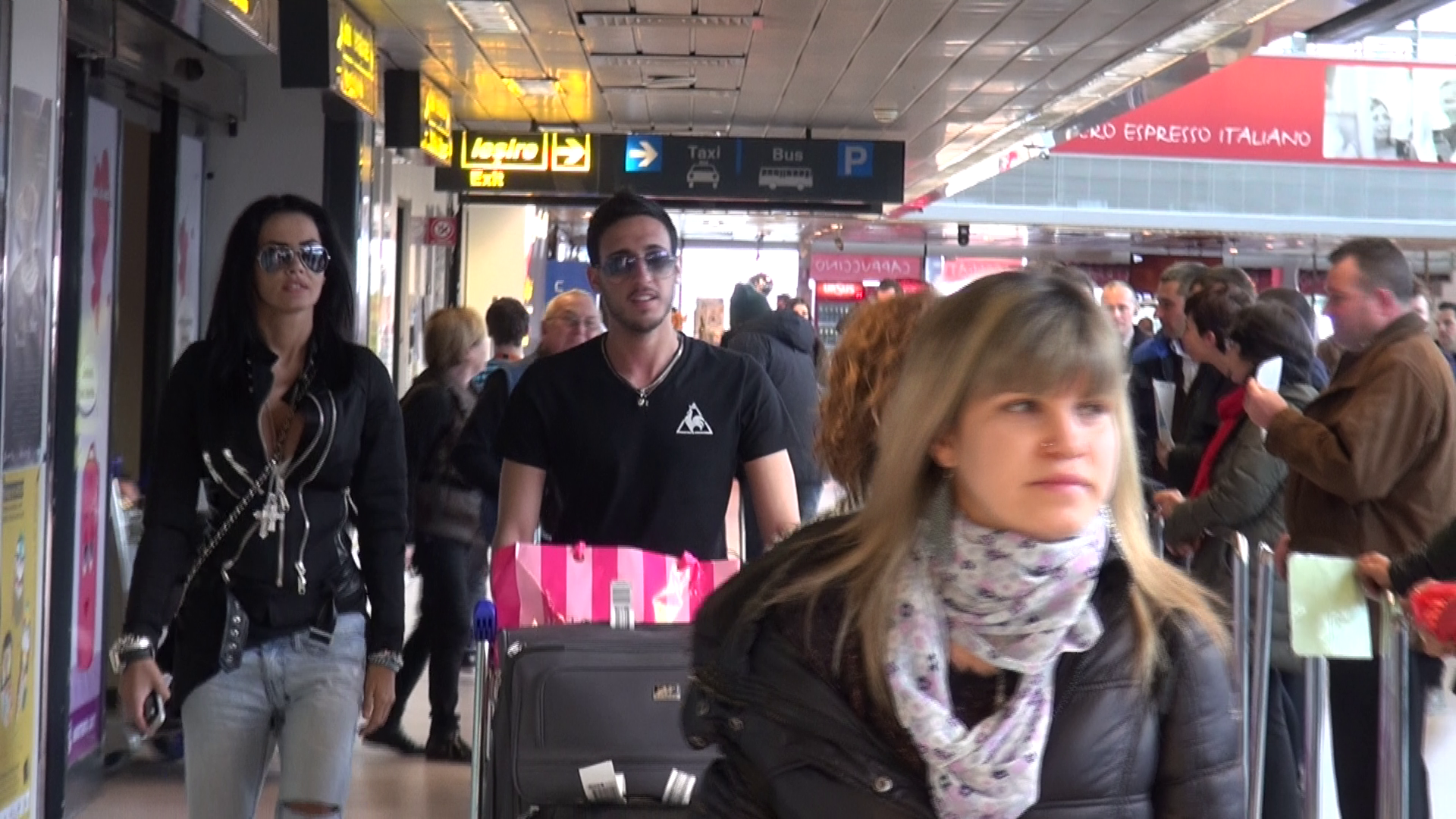 Zavo s-a intors in Romania alaturi de noul ei partener, Tamer