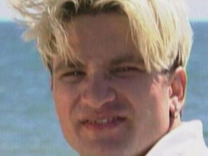 Mihai Onila, pe vremea cand facea parte din trupa Axxa