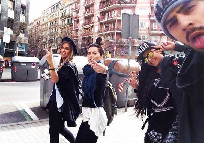 Inna se afla in aceste zile in Barcelona, unde filmeaza noul ei videoclip, 