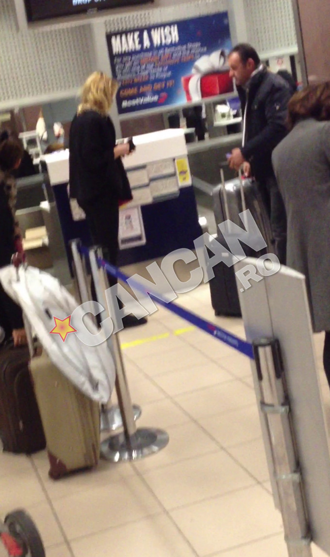 Cand a plecat spre SUA, Valentina a fost insotita la aeroport de un prieten, care a ajutat-o sa-si care bagajele