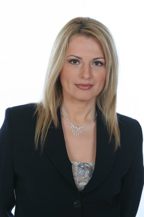 Monica Ghiurco l-a amaneintat pe Stelian Tanase printr-o scrisoare deschisa