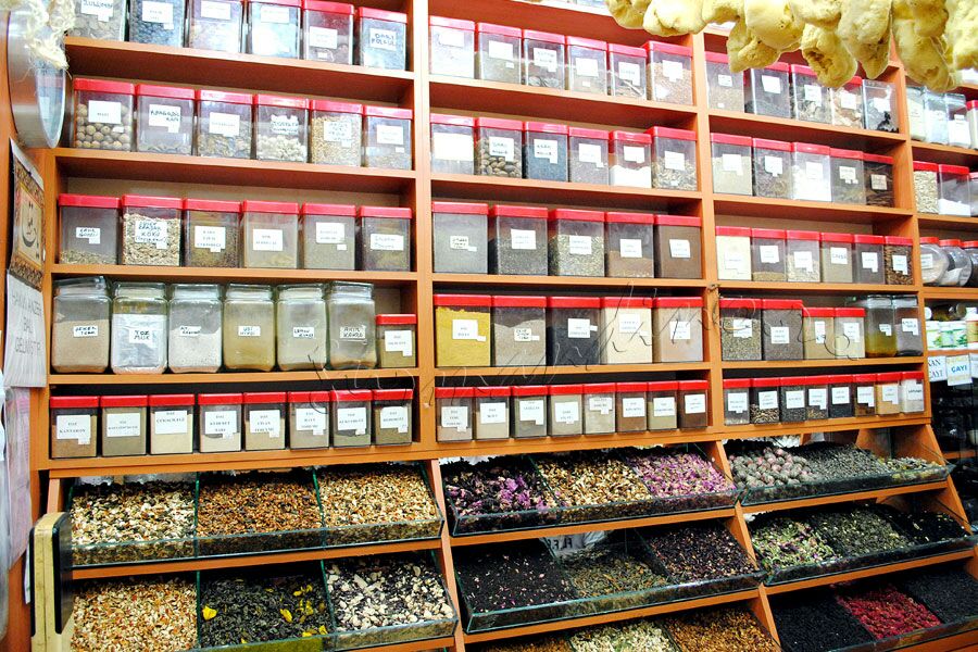Magazinul va aduce si condimente care inca nu exista pe piata din Romania