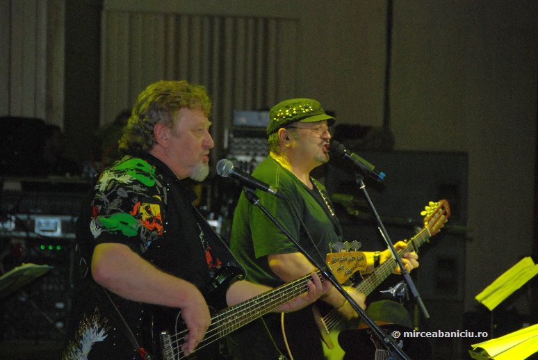 Josef Kappl pe scena, alaturi de Mircea Baniciu foto: Facebook