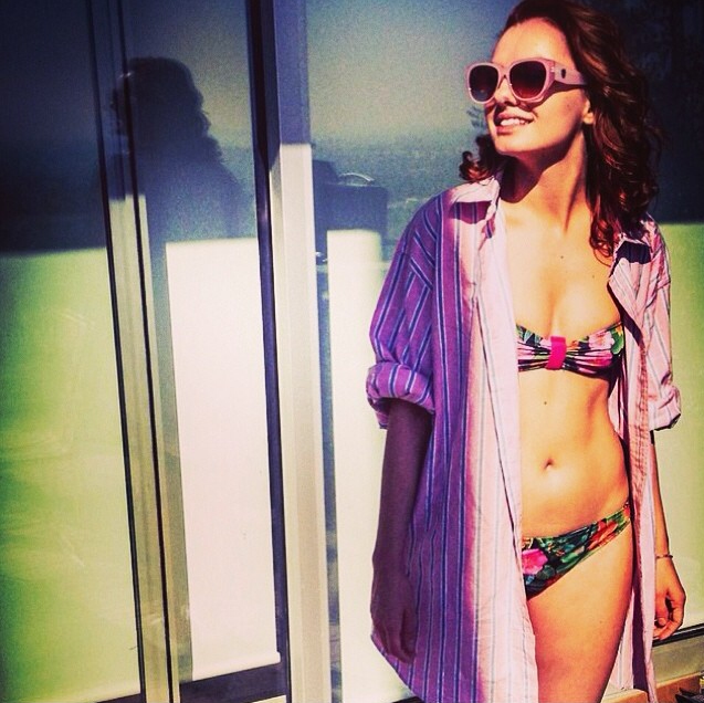 Dupa ce o perioada nu a mai avut concerte, Alexandra Stan incepe sa piarda din tonifiere