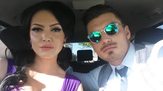 Andreea si Bogdan se distreaza de minune la filmari