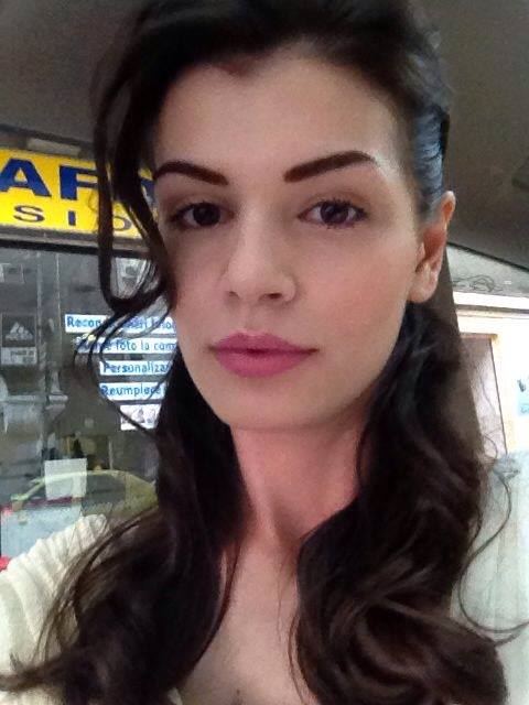 Monica are din nou necazuri in familie