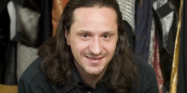 Bleont a devenit tatic la 54 de ani