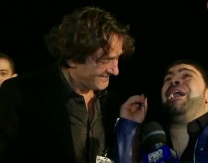 Albumul cu melodiile celor doi a avut un succes foarte mare pe plan international