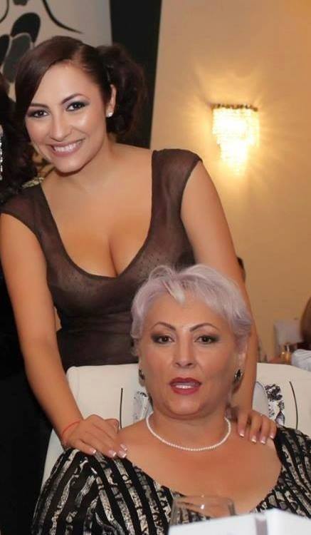 Andra impreuna cu mama sa