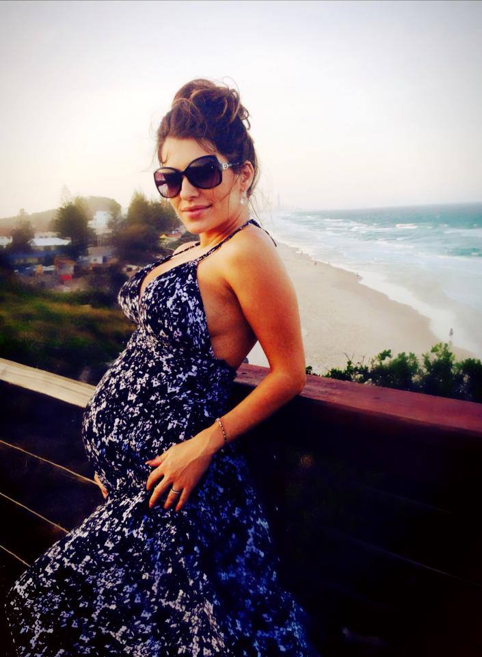 Celia locuieste in Australia