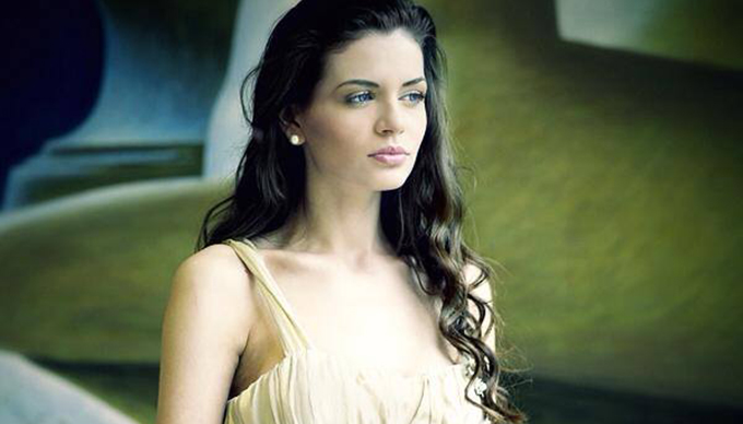 Moni a ajuns la capatul puterilor