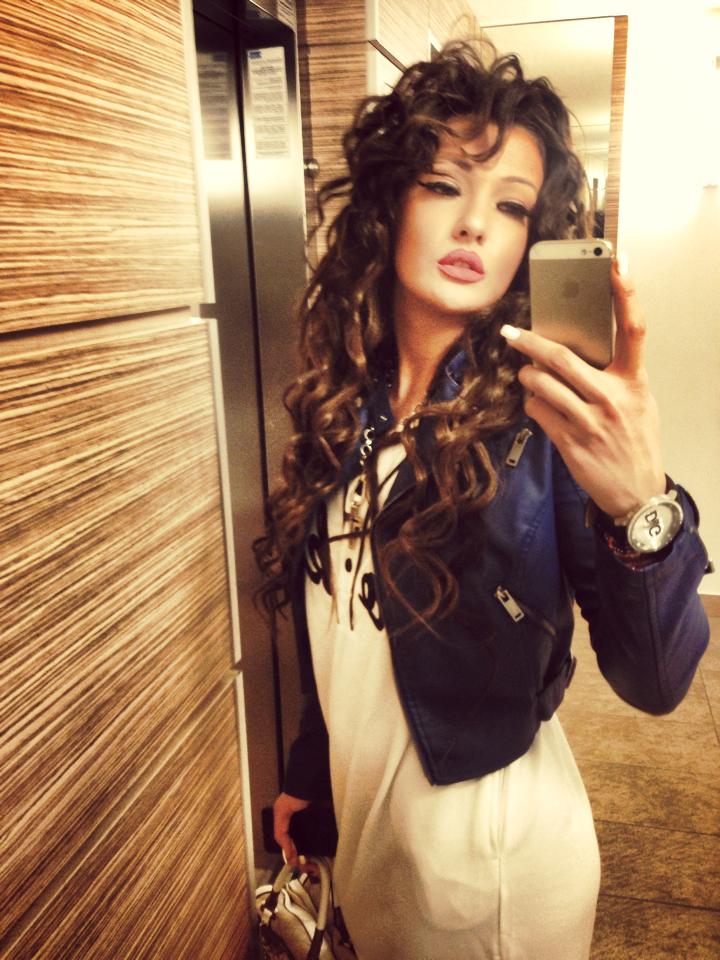 Sexy-dansatoarea Larisa, de nerecunoscut la doi ani de la concurs