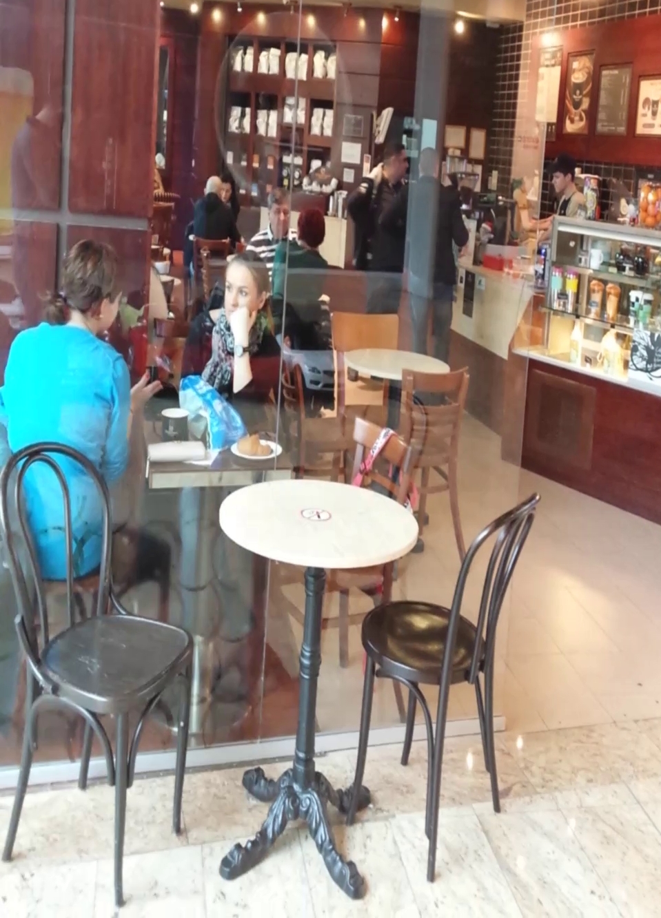 Diana Munteanu si Oana Mares - 1