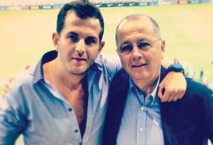 Ciprian Cerbulescu, alaturi de tatal sau, fost sef al Autoritatii Nationale pentru Protectia Consumatorilor (ANPC), in prezent om de afaceri