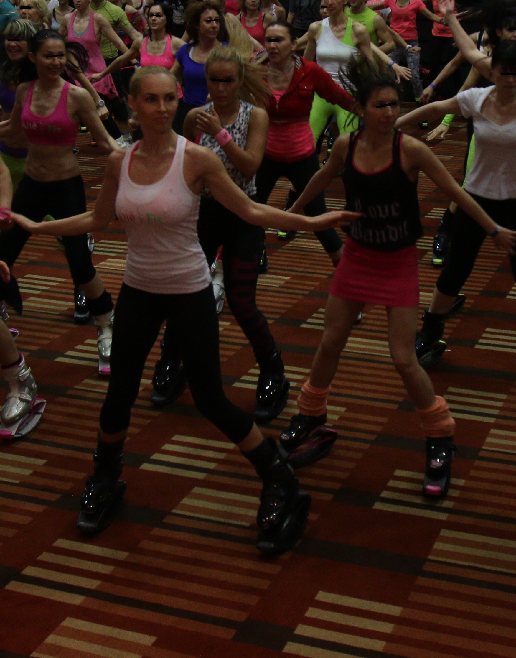 Duminica aceasta, Andreea a participat la o ora de kangoo jumps pentru a-i sustine pe copiii bolnavi de cancer