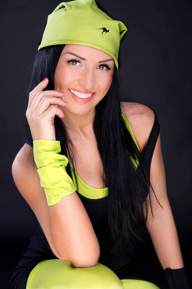 Kinga se mentine intr-o forma de zile mari, datorita orelor de kangoo jumps