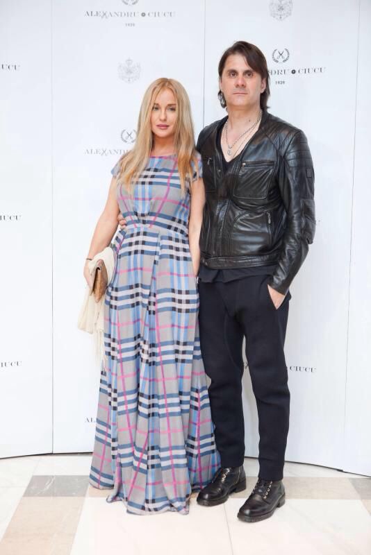 Ionescu si Budi au facut impreuna o fotografie la panou