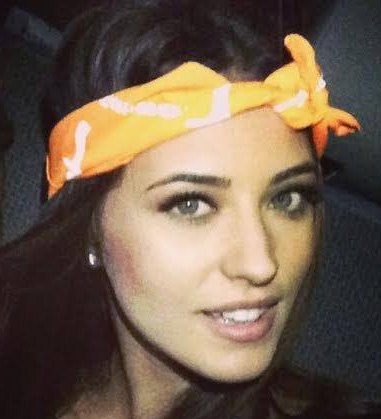 Antonia vorbeste in fiecare zi cu fiica ei, pe Internet