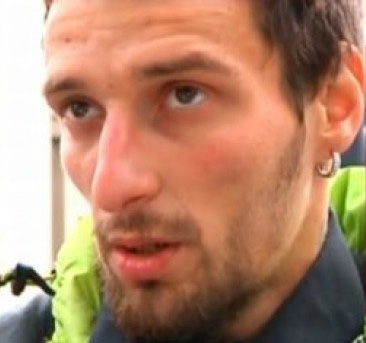 Fratele Simonei este foarte bolnav