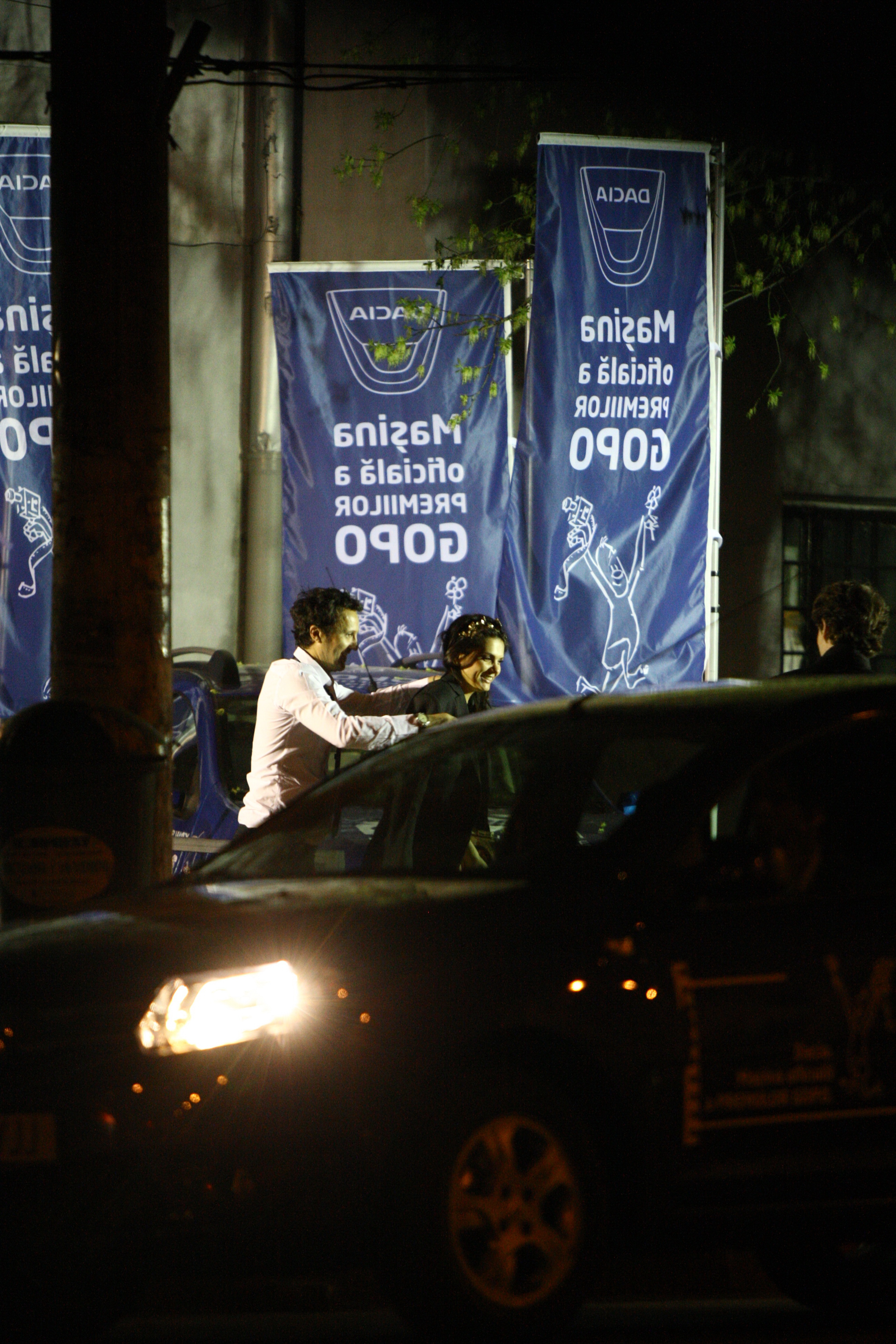 Dorian a imbracat-o pe Malvina cu sacoul lui