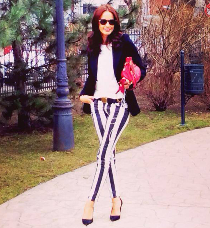 Andreea s-a facut roscata