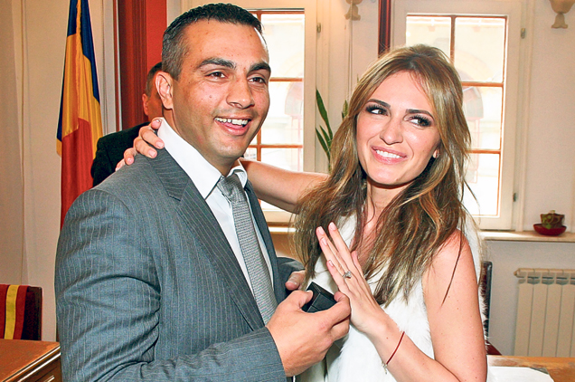 Frank Colin si Maria Marinescu s-au casatorit in 2009, aflandu-se momentan in plin proces de divort