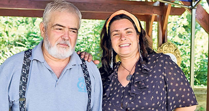 Ion Coteanu a pierdut-o pe mama Marijuanei in urma cu aproximativ 9 ani, cand femeia s-a stins din viata