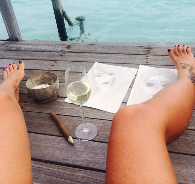 Aceasta este poza prin care Delia i-a implorat pe internauti sa ii dea like